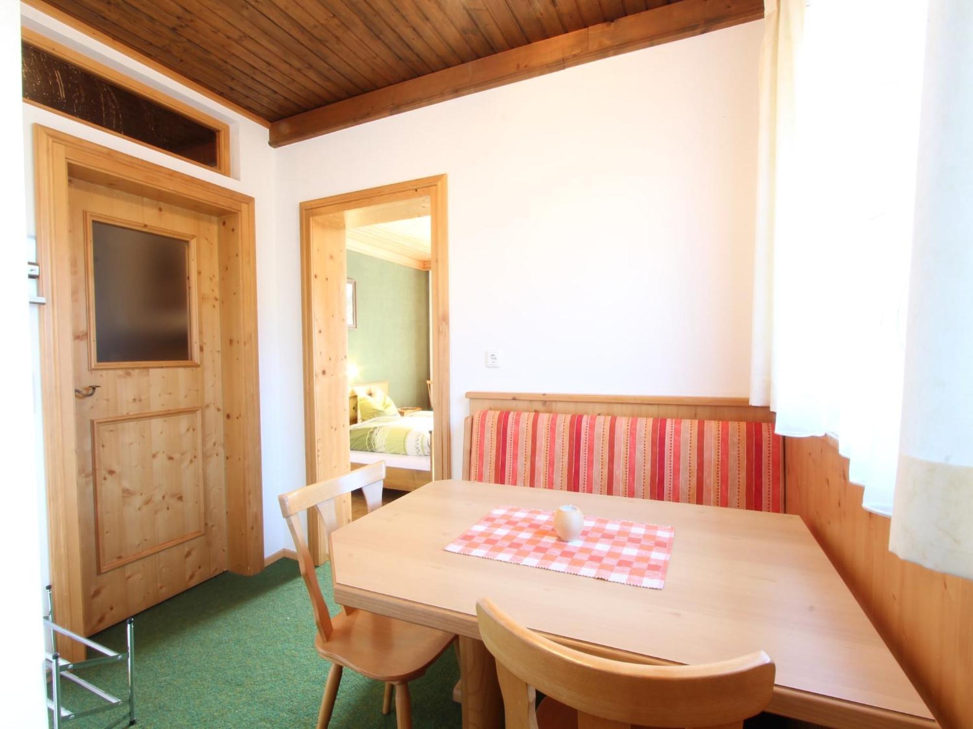 Spacious Apartment Near Ski Area In ميترسل المظهر الخارجي الصورة